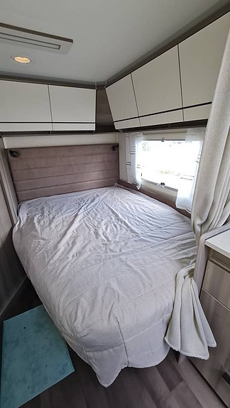 KABE Estate 470 XL KS  Dubbelsäng med Mover, Markis,mm 5 of 12