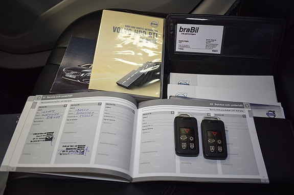 Volvo V40 Cross Country 18 of 25