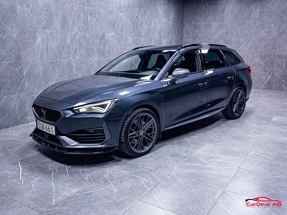 Cupra Leon 3 of 5