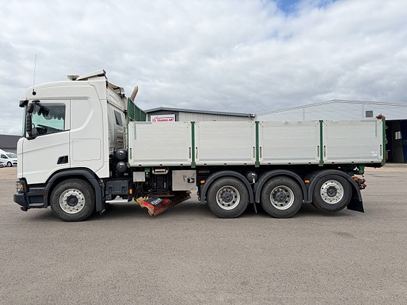 Tippbil Scania r540xt tridem underbett lågmil 7 of 12