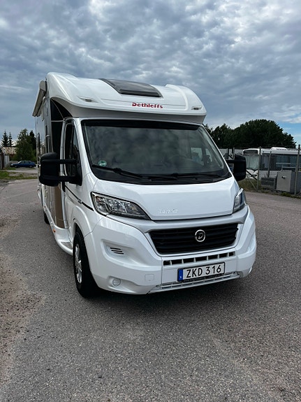 Dethleffs Esprit T 7150 DBT - uttagen 2018, solcell, nyservad med kamremsbyte 4 of 20