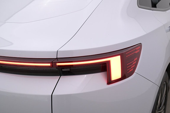 Polestar 4 25 of 27