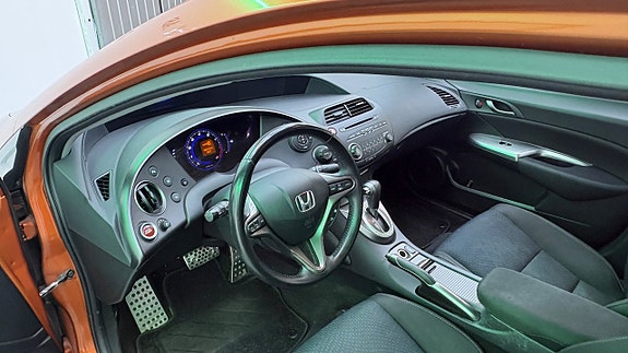 Honda Civic 16 of 22
