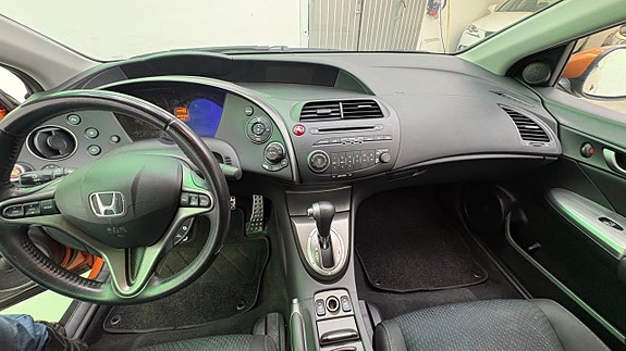 Honda Civic 13 of 22