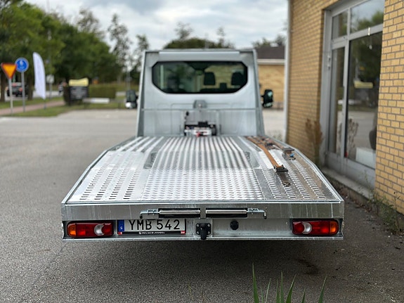 Ford Transit 3 of 16
