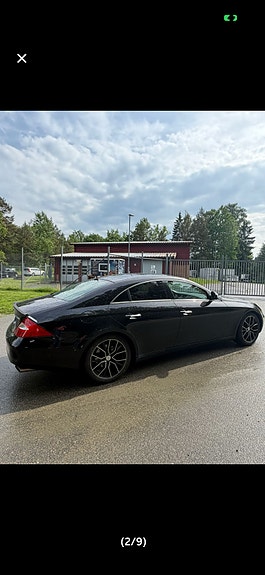Mercedes-Benz CLS350 3 of 9