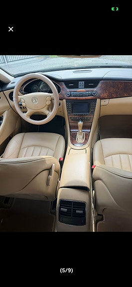 Mercedes-Benz CLS350 8 of 9