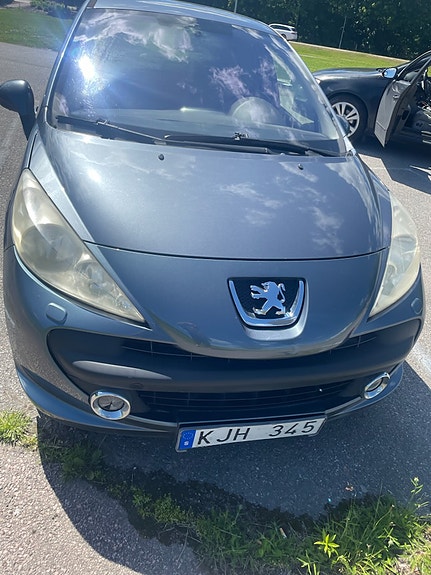 Peugeot 207 3 of 3