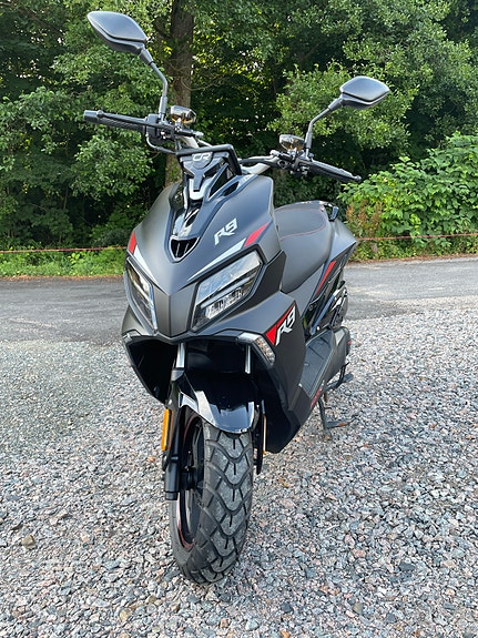 Motocr R9 SP 2 of 3