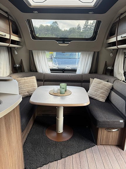 Knaus 650 UDF 2 of 5
