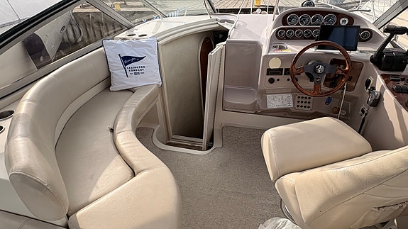 Regal Commodore 2960, Volvo Penta AD41P Diesel 15 of 15