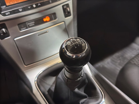 Toyota Avensis 23 of 26