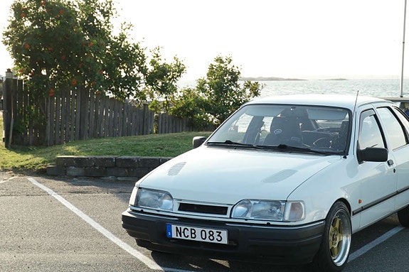 Ford Sierra 3 of 3