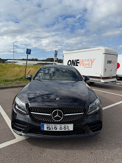 Mercedes-Benz C300 6 of 15