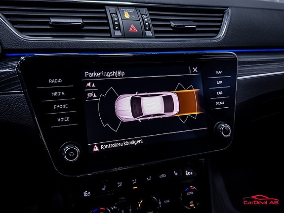 Skoda Superb 25 of 30