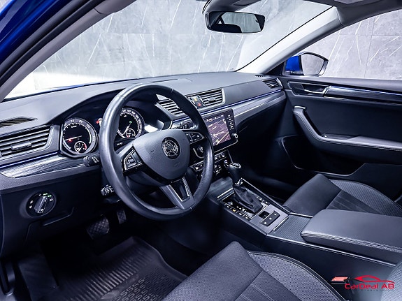 Skoda Superb 11 of 30