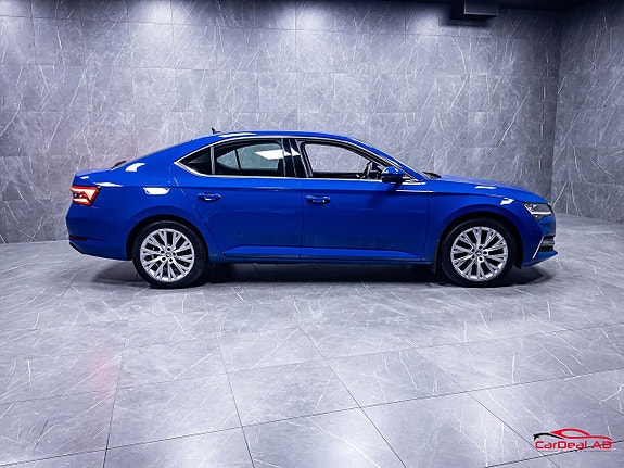 Skoda Superb 8 of 30