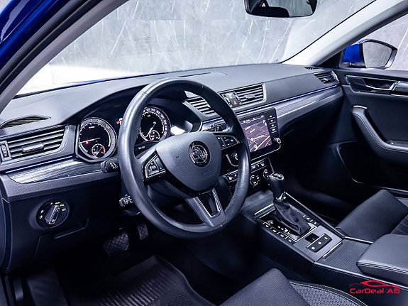 Skoda Superb 12 of 30