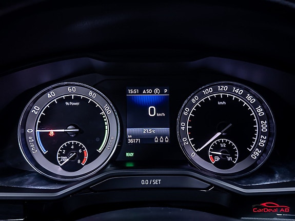 Skoda Superb 19 of 30