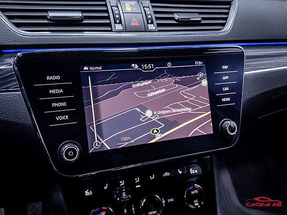Skoda Superb 24 of 30