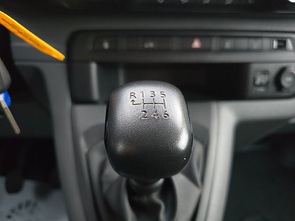 Peugeot Expert 17 of 20