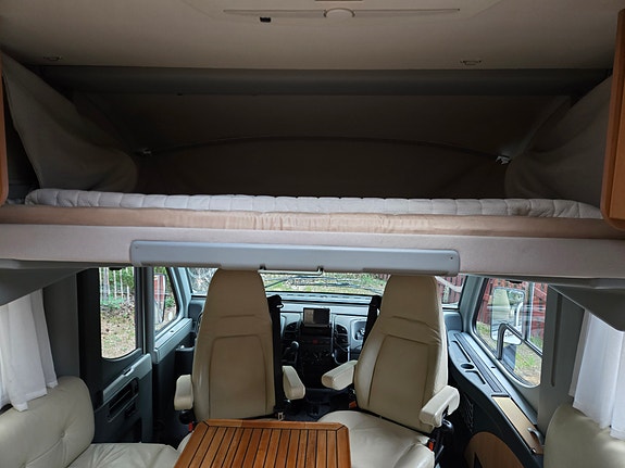 Knaus Sunliner 800 9 of 18