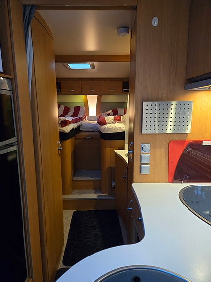 Knaus Sunliner 800 11 of 18