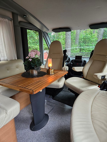 Knaus Sunliner 800 7 of 18