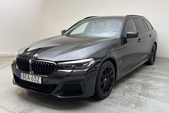 BMW 520d 2 of 16
