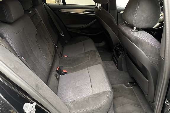 BMW 520d 14 of 16