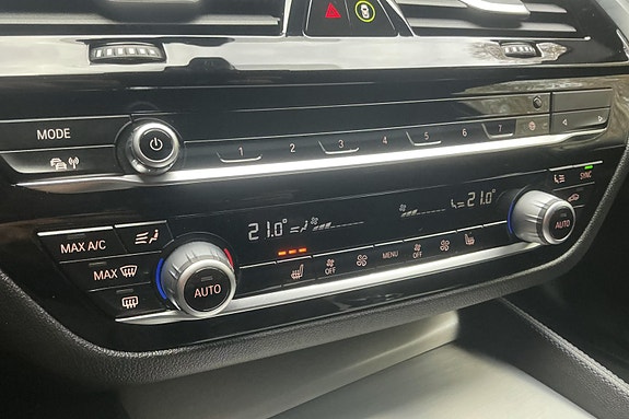 BMW 520d 12 of 16