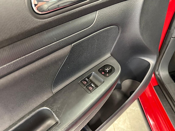 Volkswagen Golf V 14 of 14