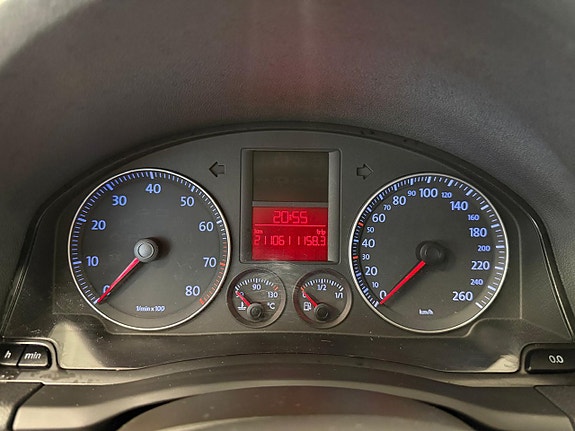 Volkswagen Golf V 12 of 14