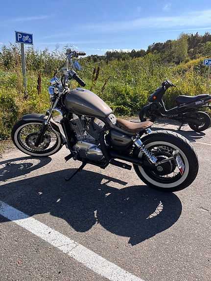Kawasaki VN1500 bobber nybesiktad 3 of 6