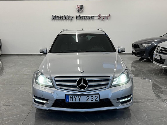 Mercedes-Benz C220 6 of 24