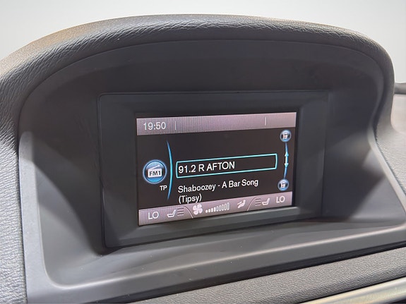 Volvo V70 23 of 30