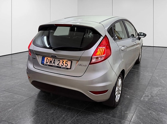 Ford Fiesta 4 of 12