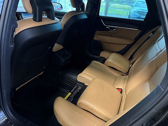 Volvo V90 8 of 20