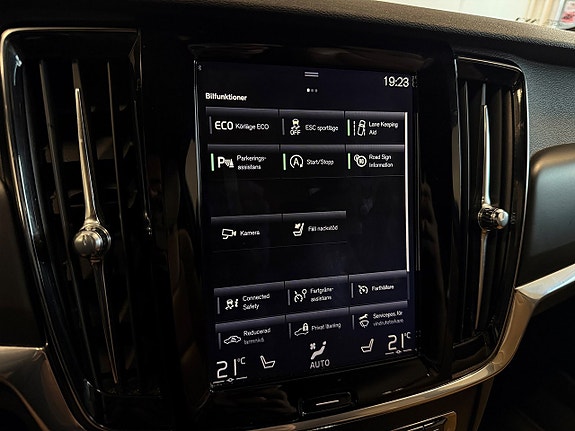 Volvo V90 12 of 20