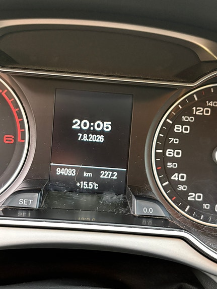 Audi A4 allroad 9 of 11