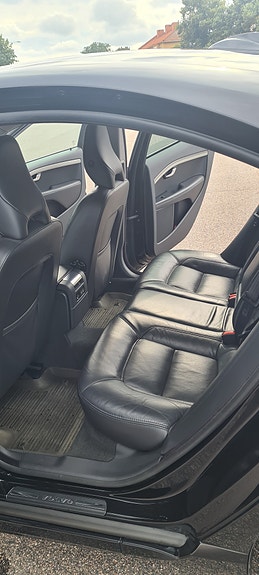 Volvo S80 5 of 5