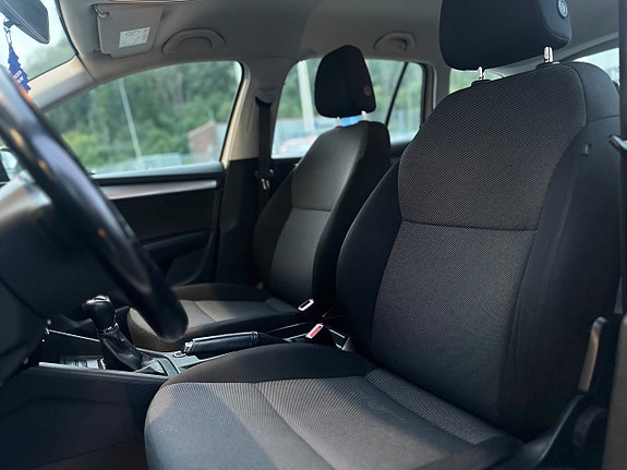 Skoda Octavia 6 of 19