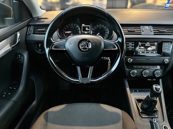 Skoda Octavia 7 of 19