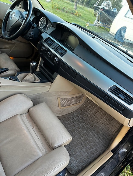 BMW 530d 5 of 6