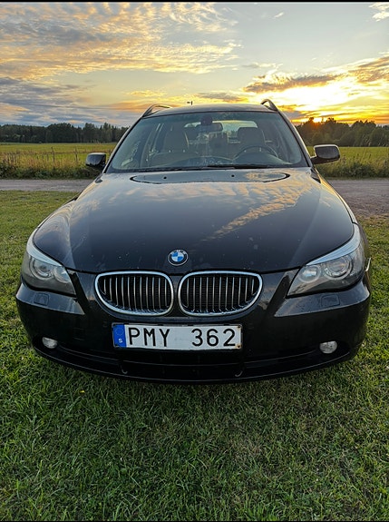 BMW 530d 2 of 6