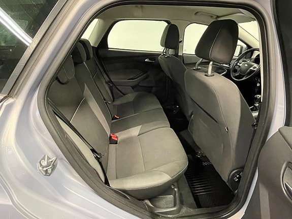 Ford Focus 9 of 11