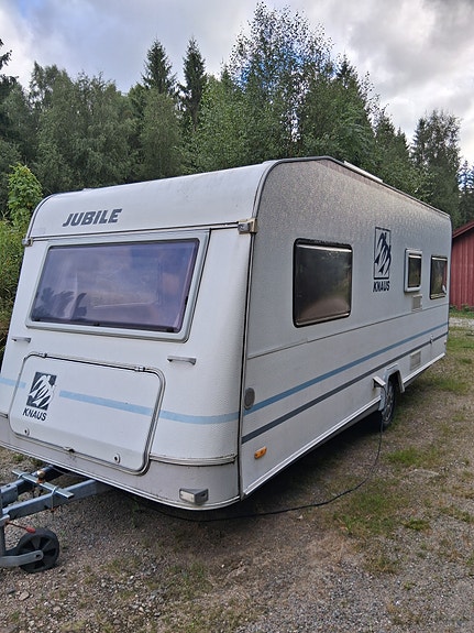 Knaus Jubile 2 of 5