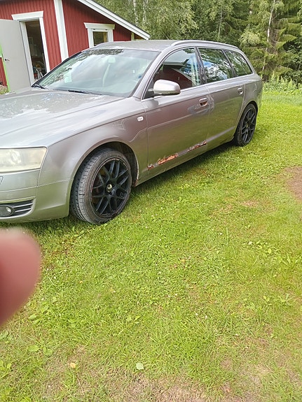 Audi A6 3 of 3