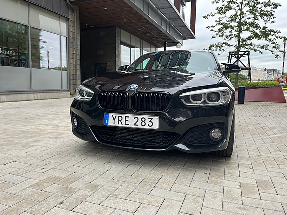 BMW 118d 4 of 6