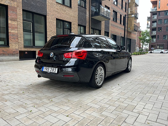BMW 118d 3 of 6